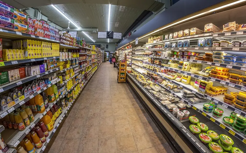 An aisle in a Canadian supermarket