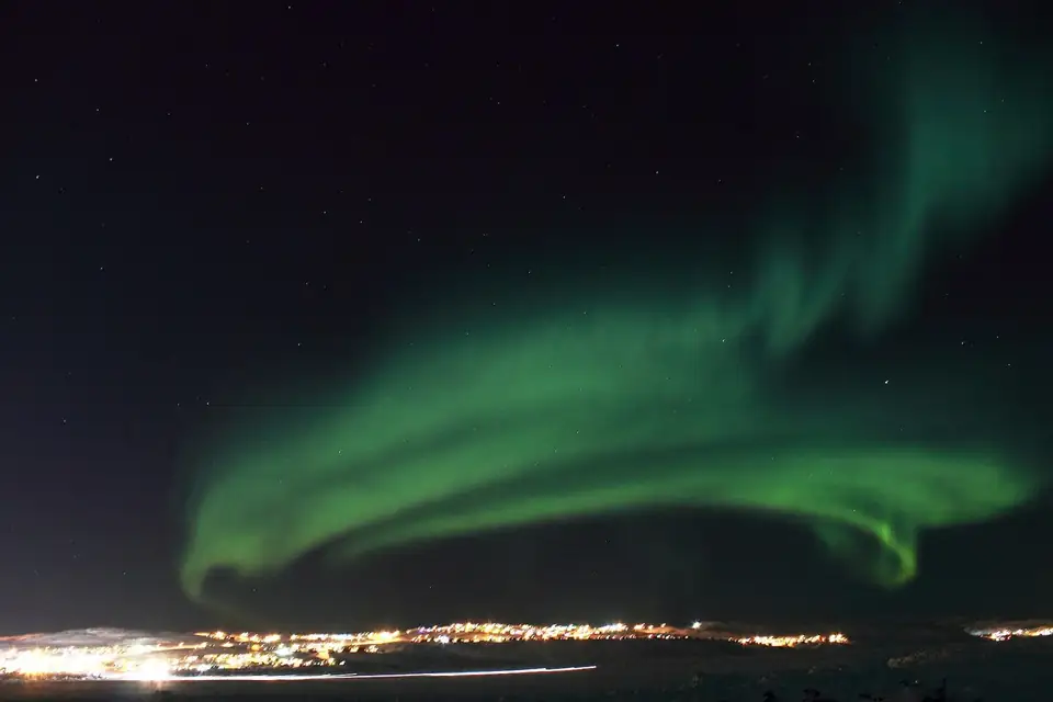 Northern lights over Iqaluit, Nunavut