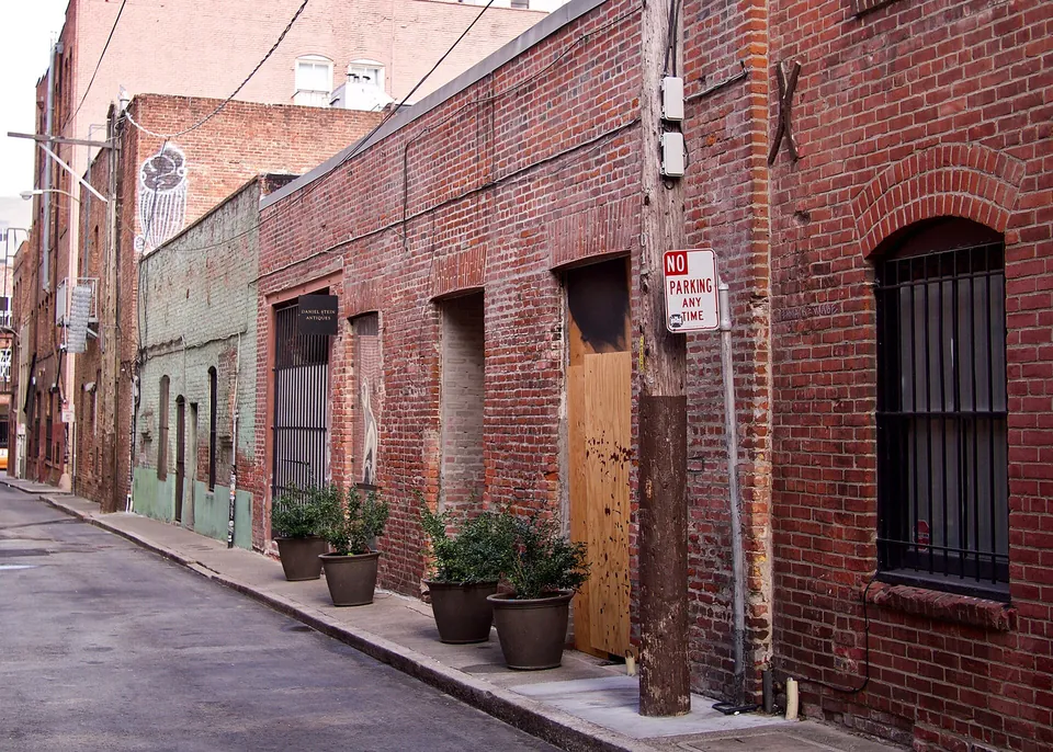 Brick buildings on Gold Street in San Francisco's Jackson Square Historic District